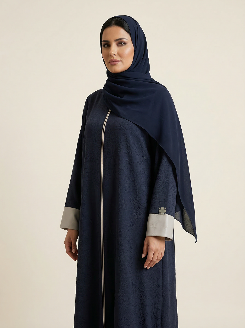 Minimal Line Everyday Abaya – X350