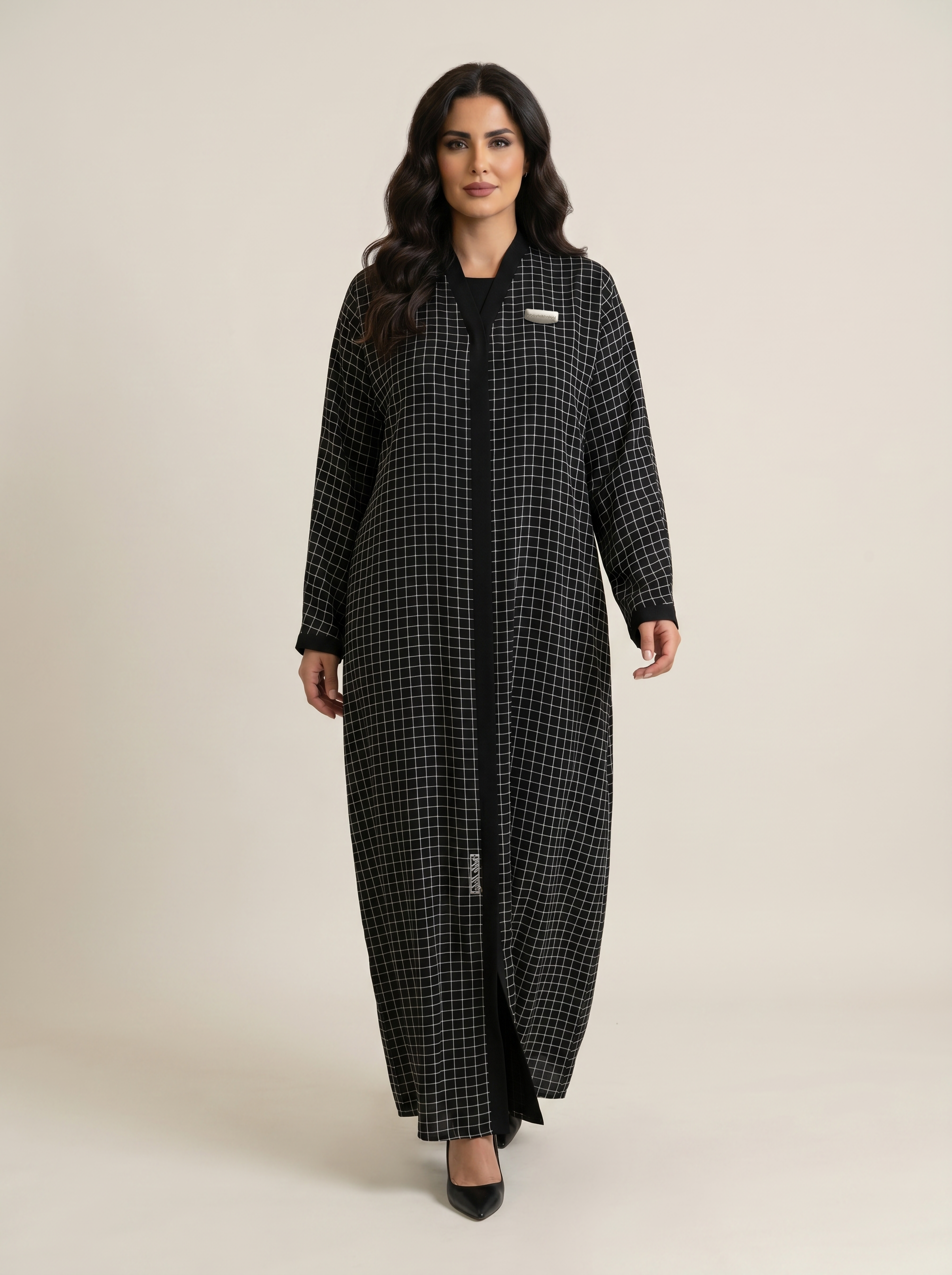 Signature Silk Classic abaya – D684