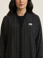 Signature Silk Classic abaya – D684