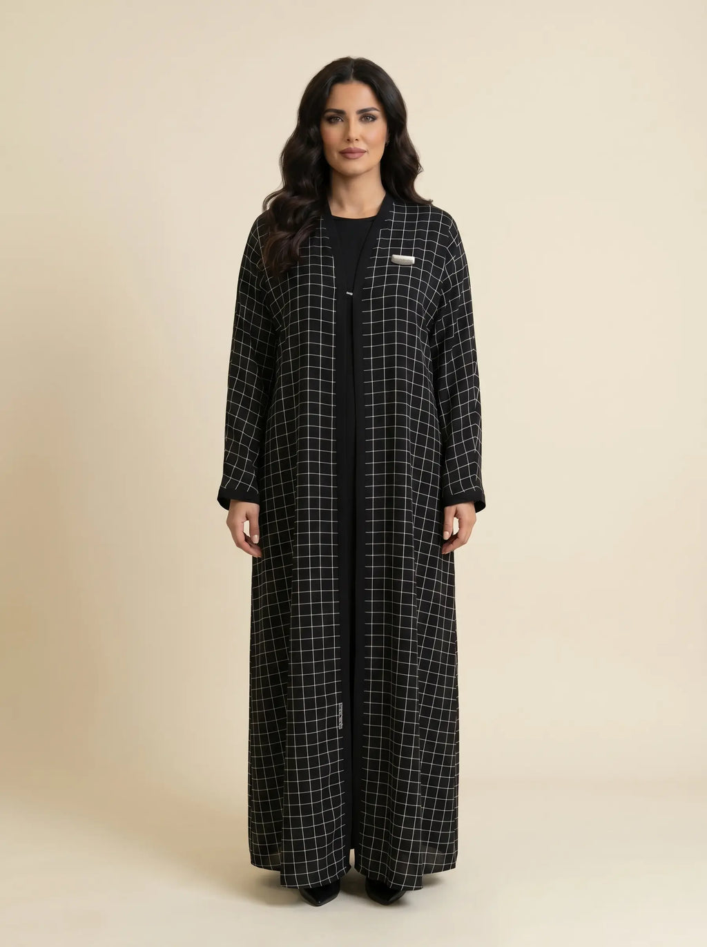 Elegant Frame Classic abaya – D685