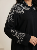Signature Silk Classic abaya – E633