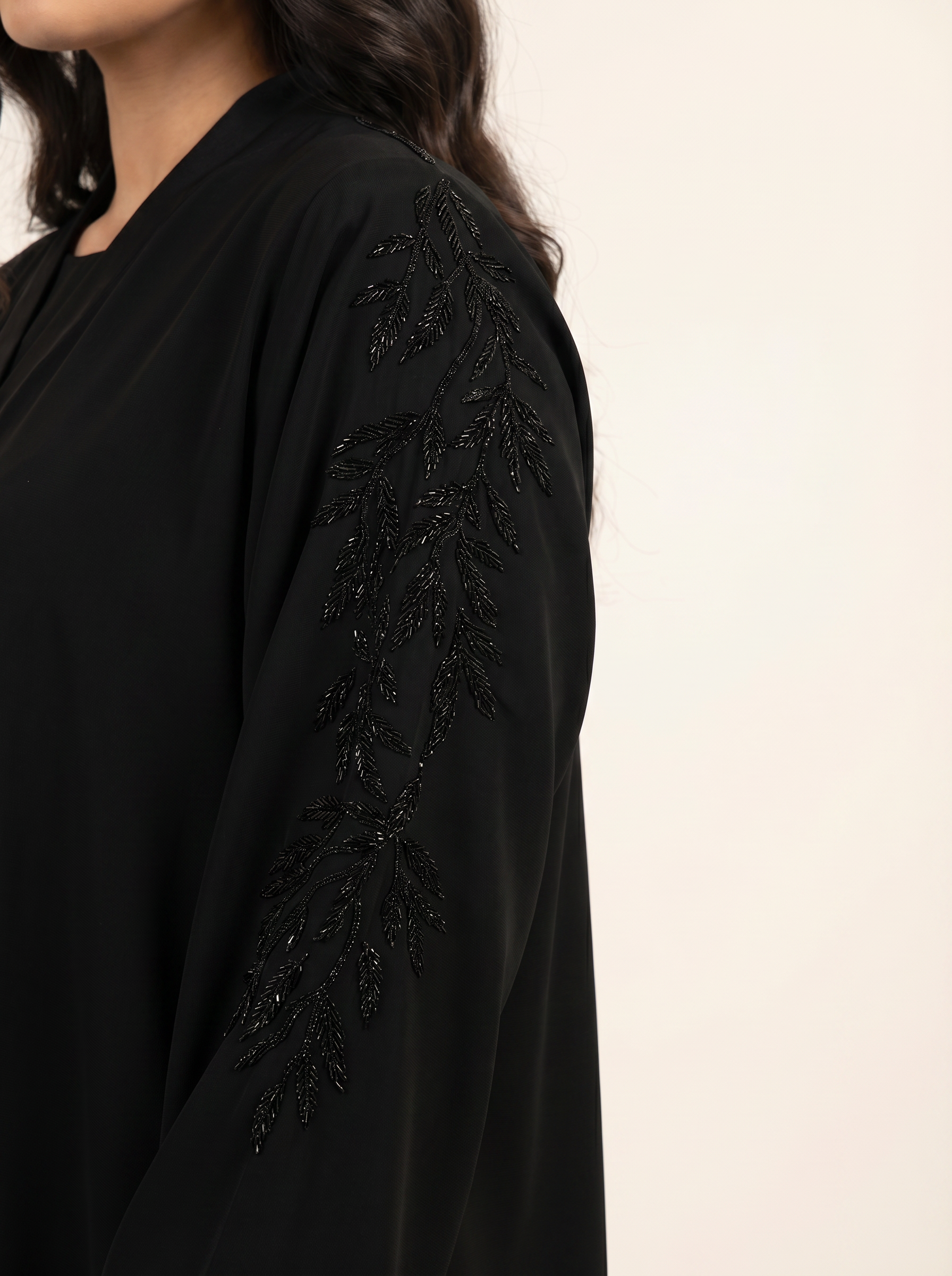 Tailored Form Classic abaya – E639