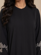 Rich Flow Classic abaya – R348