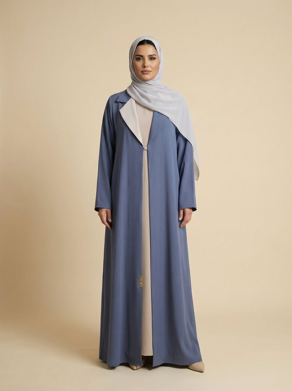 Linear Form Classic Abaya – B427