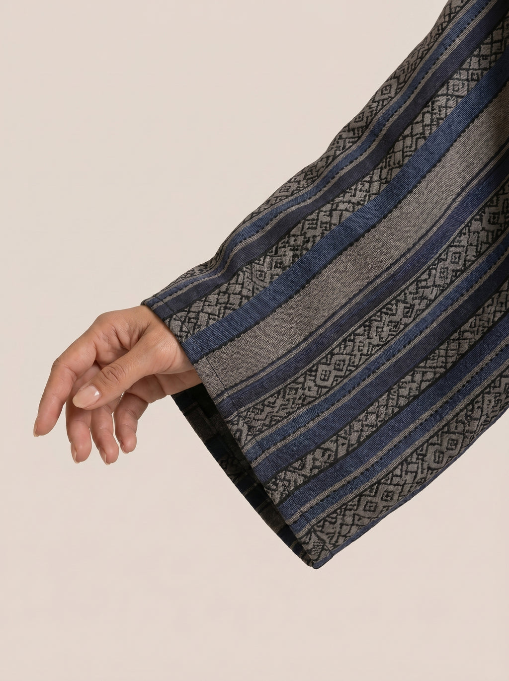 Pure Presence Everyday abaya – X302