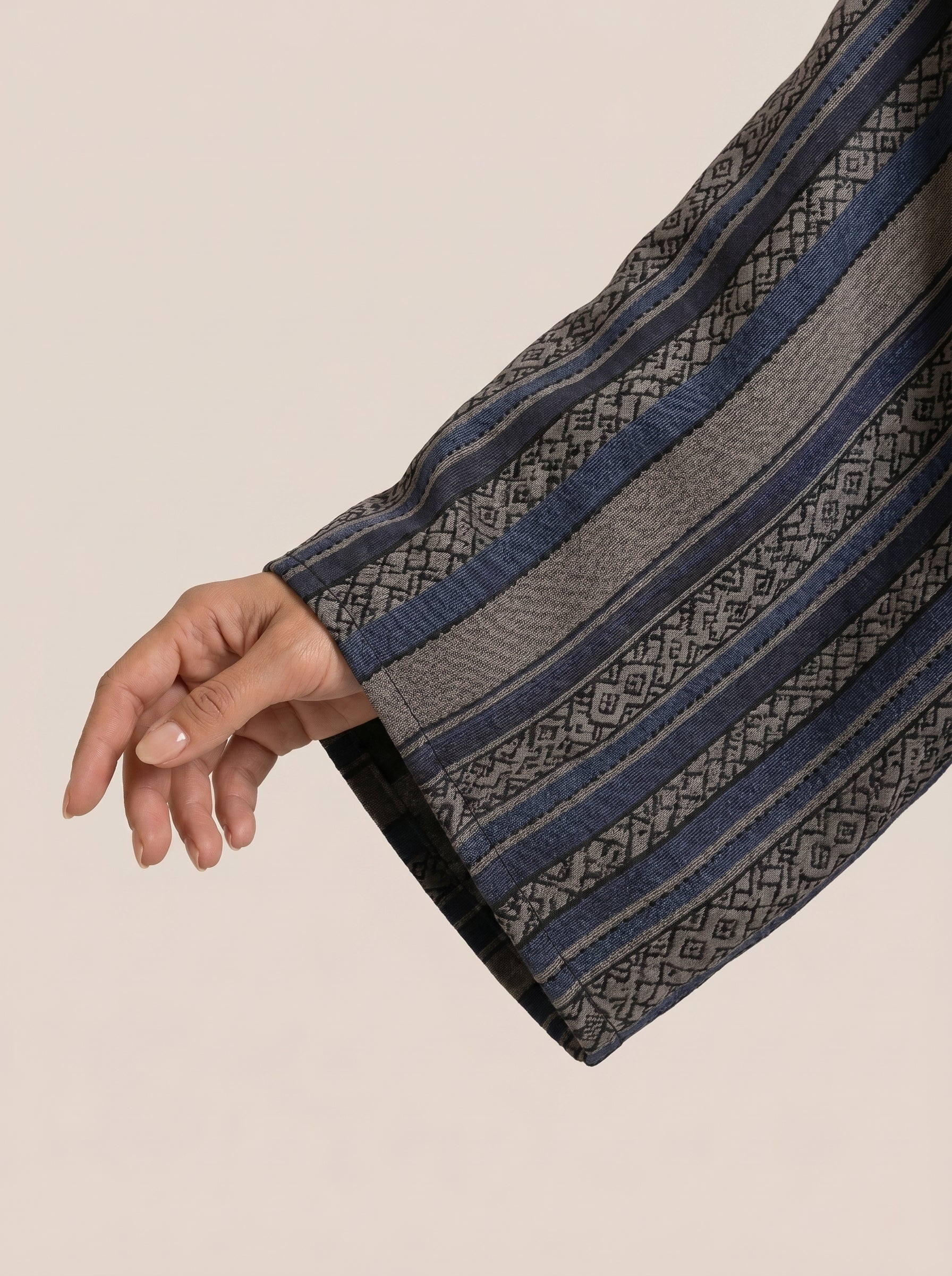 Pure Presence Everyday abaya – X302