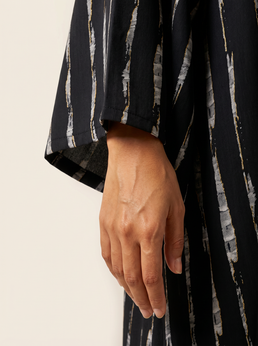Refined Everyday abaya – X303